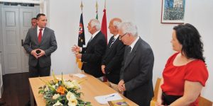 Livro de Sandra Monteiro