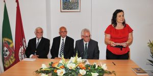 Livro de Sandra Monteiro