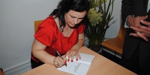 Livro de Sandra Monteiro