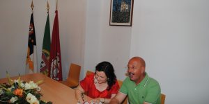 Livro de Sandra Monteiro